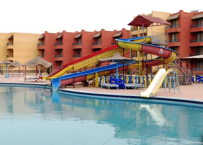 Sinaway Lagoon Aquapark And Szálloda