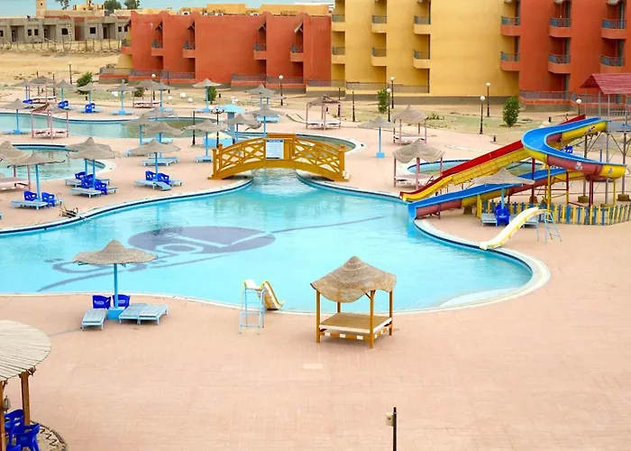 Sinaway Lagoon Aquapark And